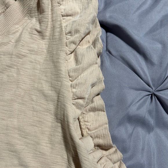 Neutral Ruffle Sleeve Top - Picture 4 of 8